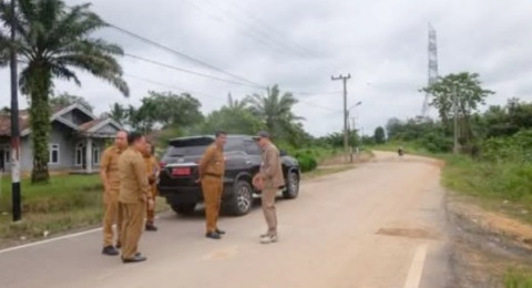 Cek Jalan di Sengeti dan Bukit Baling, Raden Najmi Minta Dijaga Bersama